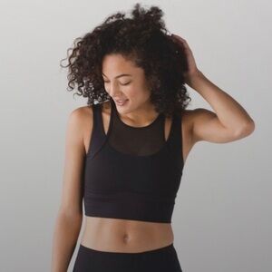 NWOT Lululemon Double Tap II Black Crop/Bra Size 8